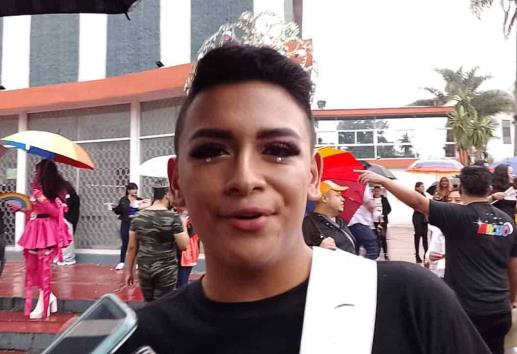 Aunque en Zongolica prevalece el machismo, hay respeto a la comunidad LGBT: reina gay