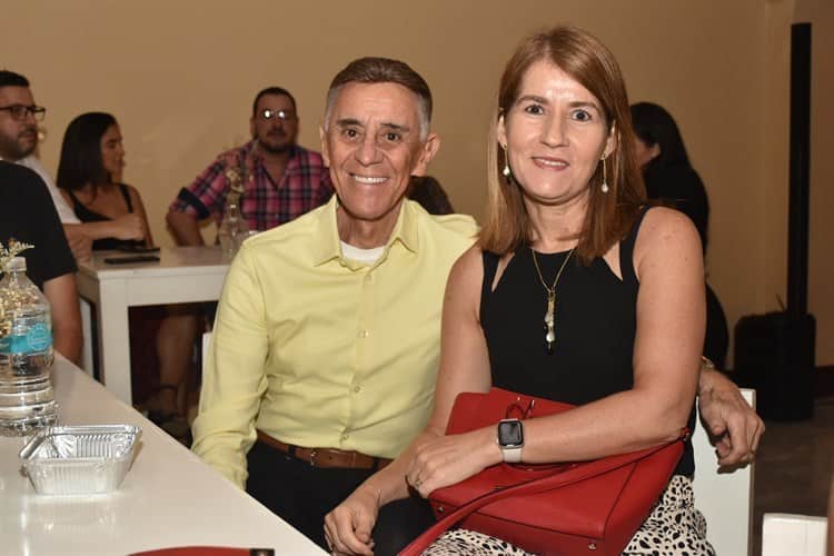 Realizan gala flamenca a beneficio del Criver
