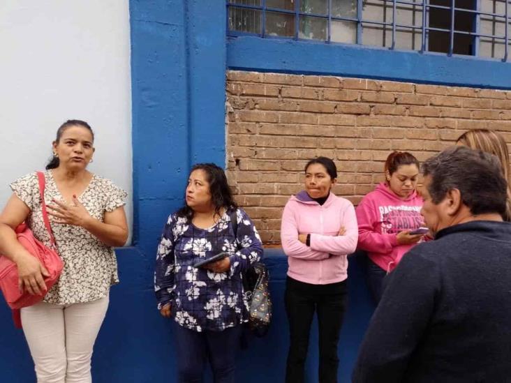 Acusan a profesor de Orizaba de maltrato a alumnos (+Video)