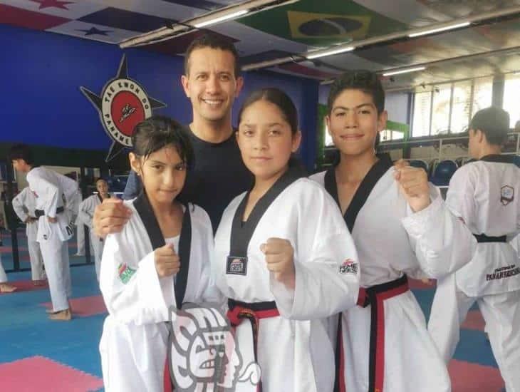 Taekwondoínes de Coatza representarán a México en Mundial Escolar