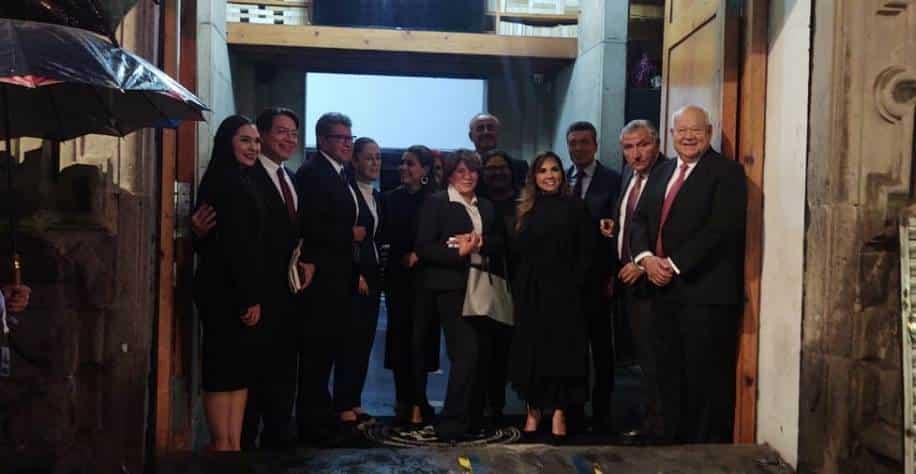 Cena de AMLO con presidenciables de Morena fue para solicitarles renunciar a sus cargos