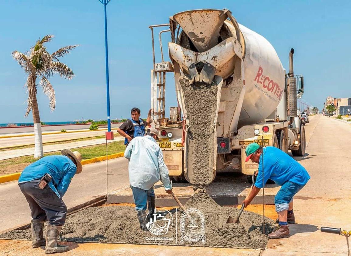 Rehabilita Ayuntamiento vialidades del Malecón Costero