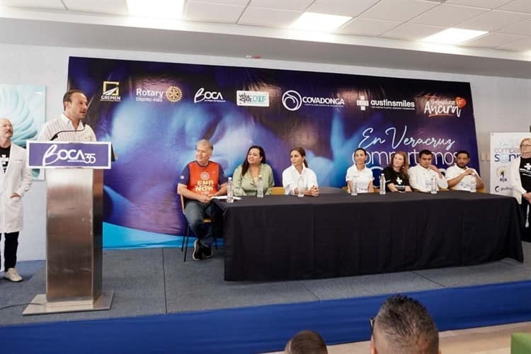 Encabeza alcalde de Boca del Río jornada de cirugías de labio y paladar hendido