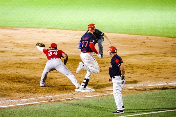 Pierde El Águila juego y serie en su casa