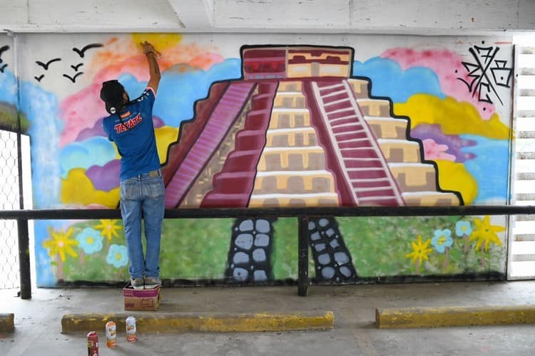 Buscan llenar de murales los espacios libres del Centro Histórico de Veracruz