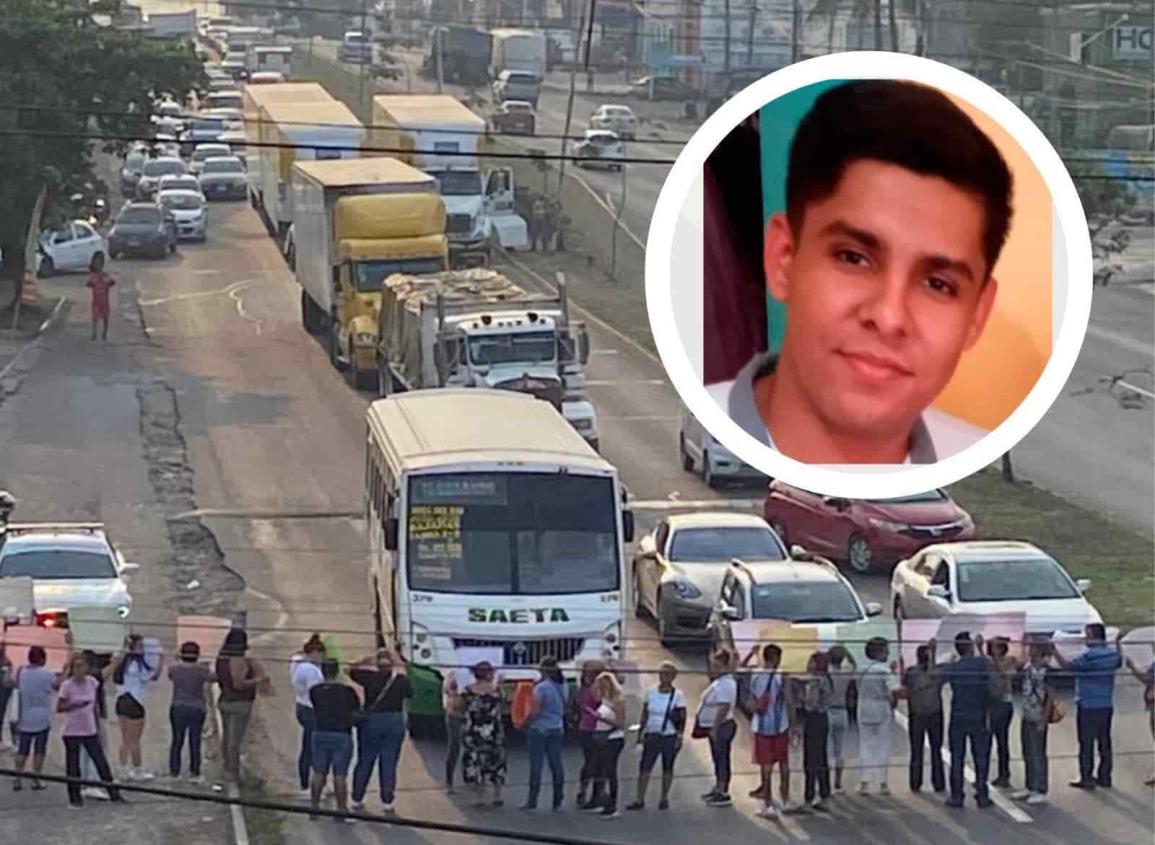 Se manifiestan para solicitar agilizar búsqueda de Erick en Veracruz