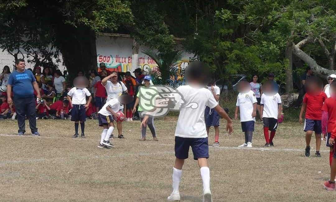 Participaron estudiantes en torneo de fútbol interprimarias