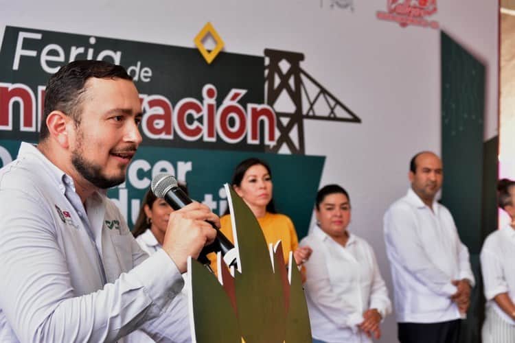 Presentan 57 proyectos alumnos del Conalep 58