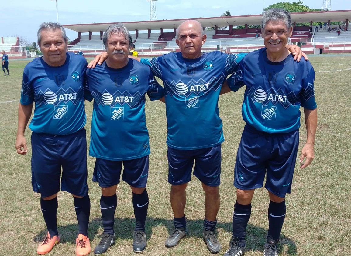 Ridisa se da un festín de birria