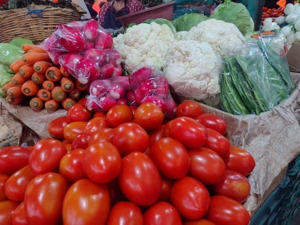 Precios de verduras aumentaron en Veracruz por granizadas y actividad del Popocatépetl