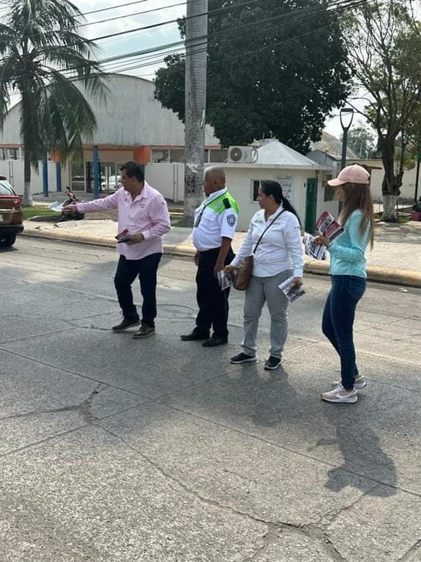 Implementa Hacienda de Medellín Brigada Informativa