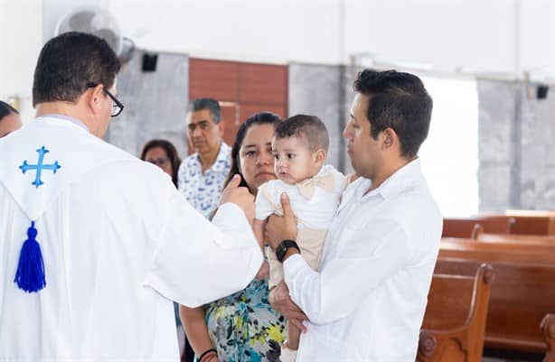 Familia Martínez Flores tuvo festejo al doble