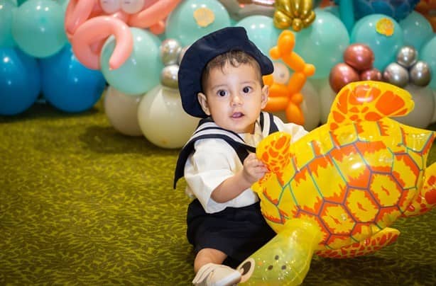 Familia Martínez Flores tuvo festejo al doble