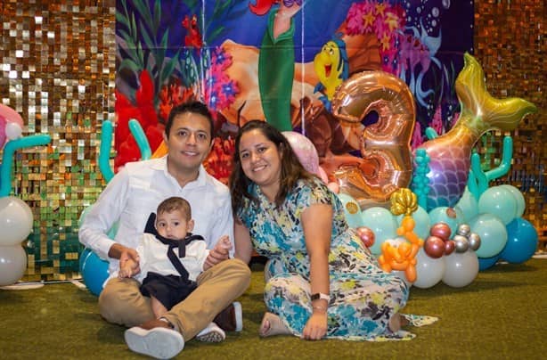 Familia Martínez Flores tuvo festejo al doble