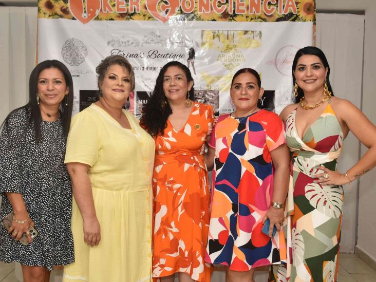 Realizan Bingo de Moda a beneficio de Iker Conciencia