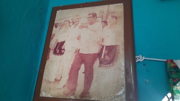 Paquito, el peluquero que tiene historia en Nanchital ¡Icónico en la ciudad!