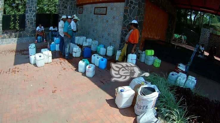 Por falta de agua, amenazan con sabotear Carnaval de Naolinco