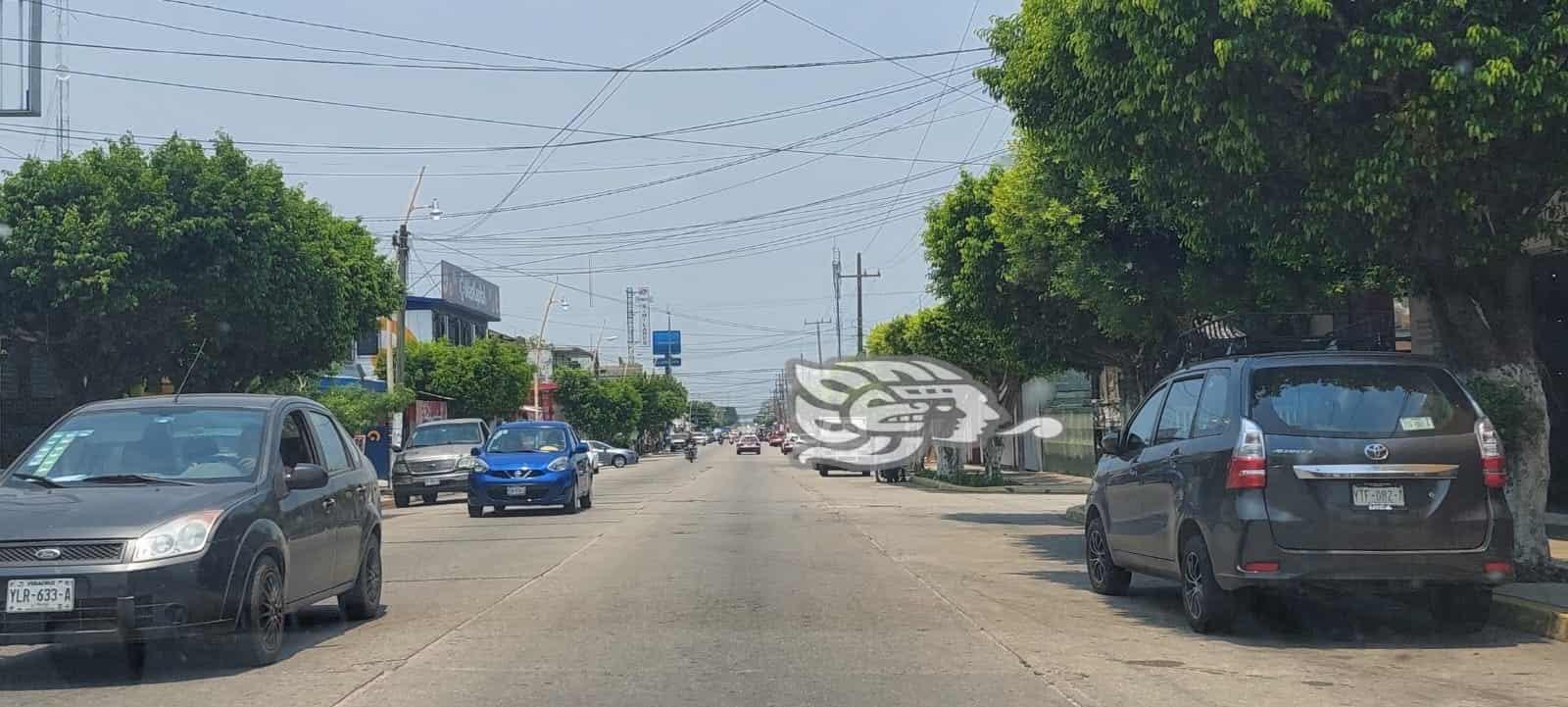 Por tercer día consecutivo en Jáltipan la sensación llegó a los 44 grados; atienden 3 golpes de calor