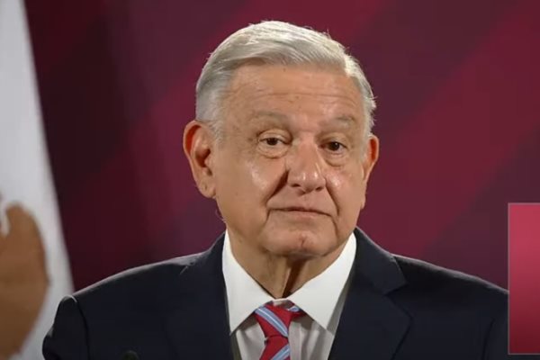 AMLO y consejeros del INE sostendrán una reunión este martes