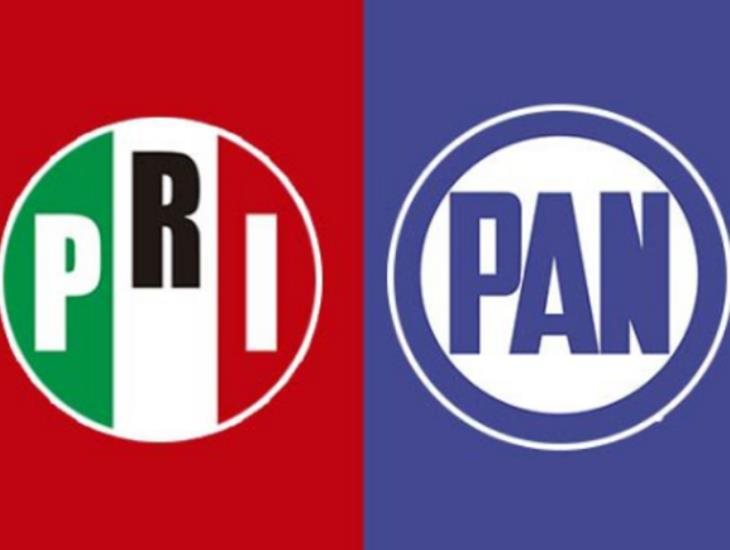 AMLO denuncia pactos entre el PRI y PAN en el 2006 y 2012