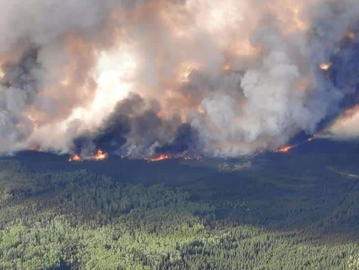 México enviará contingentes para combatir incendios en Canadá