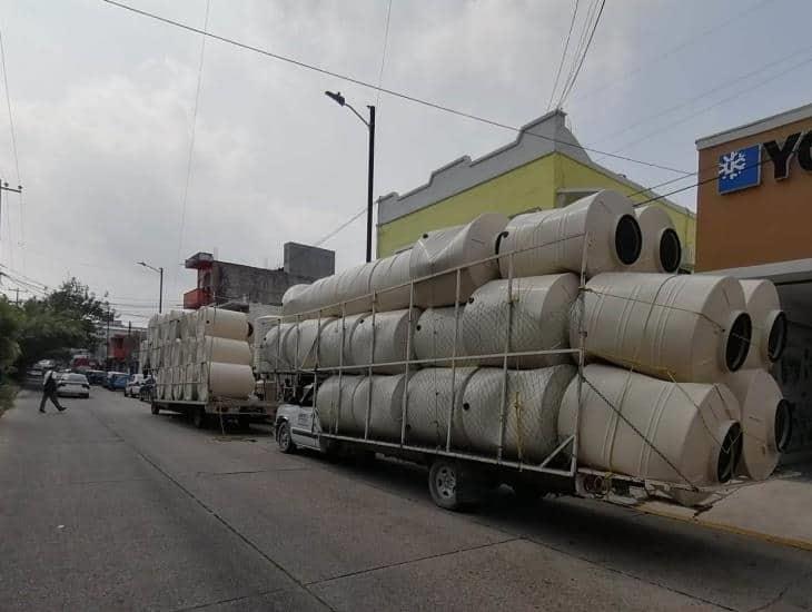 Incrementa venta de tinacos ante falta de agua en Coatzacoalcos