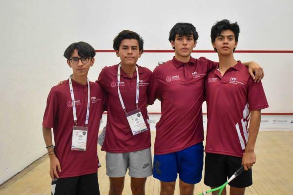 Va Veracruz poer el bronce en el squash