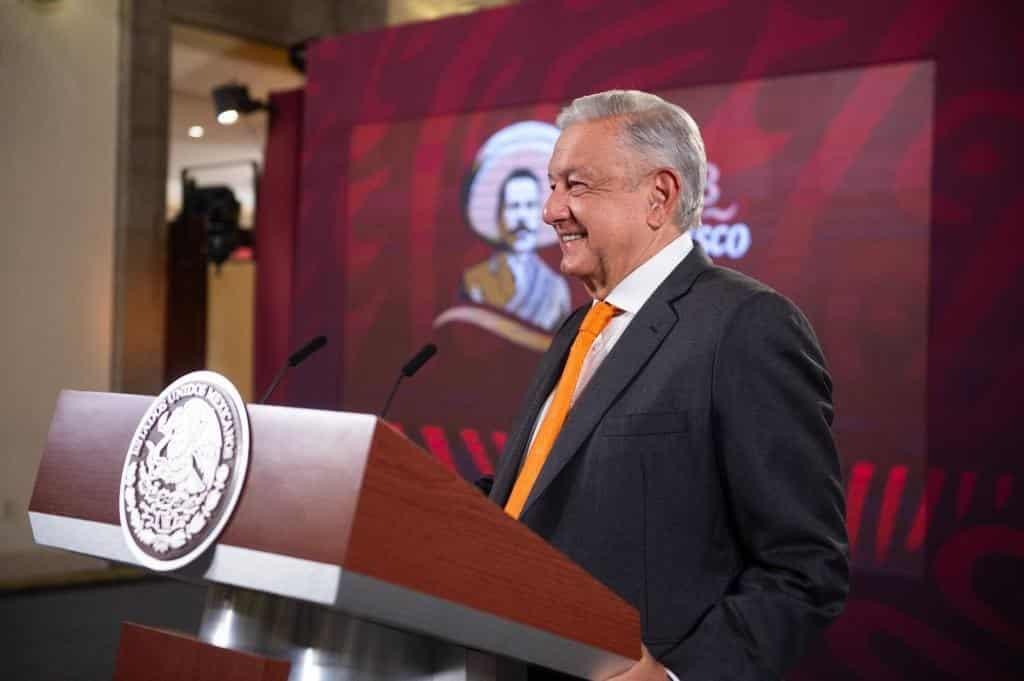 Jóvenes impulsarán movimiento de transformación, afirma AMLO