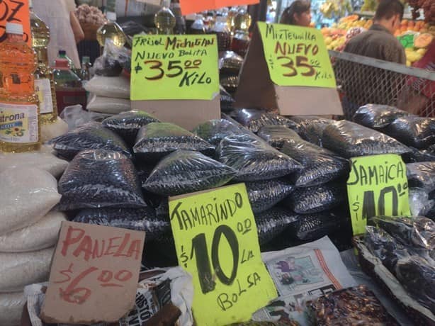 Bajan precios de productos de la canasta básica en mercados de Veracruz