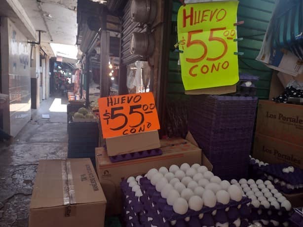 Bajan precios de productos de la canasta básica en mercados de Veracruz