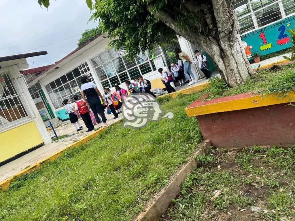 Piden reduzcan horario de clases en Acayucan y Sayula