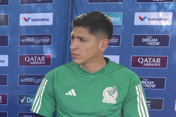 Defiende Edson Álvarez proceso de Diego Cocca