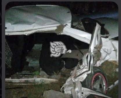 Fallece menor en choque en carretera Mirador Saltillo-Soteapan