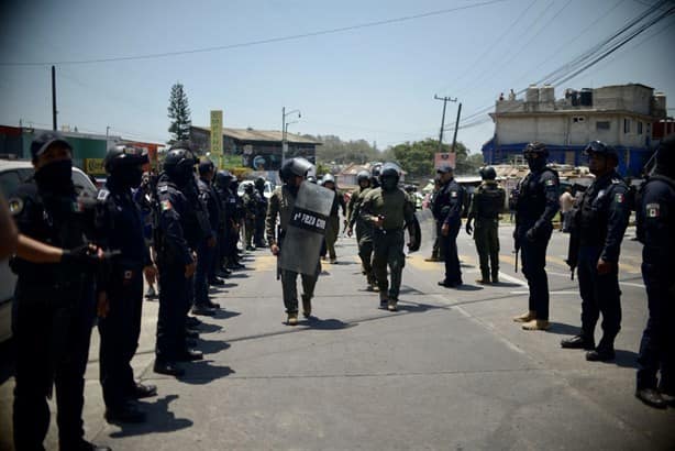 Acudirán ante CEDH por uso de policías para desalojar bloqueo en Banderilla (+Video)