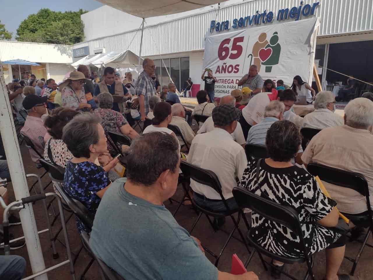 Alertan por falso pago adelantado de pensión Bienestar en Veracruz