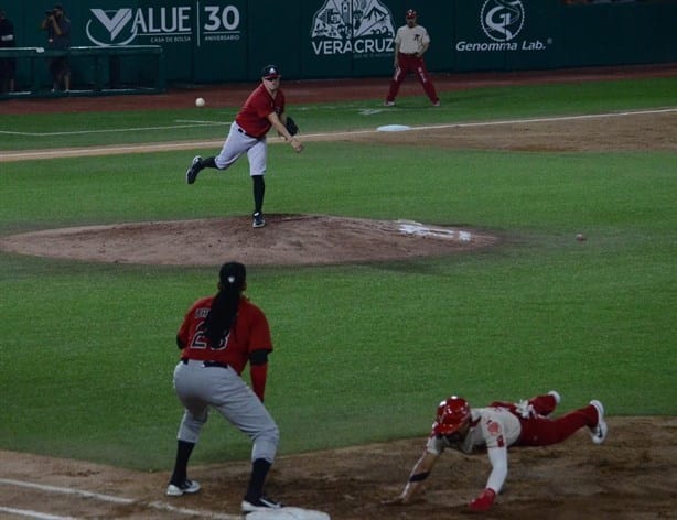 Gana El Águila el primero de la serie en su casa