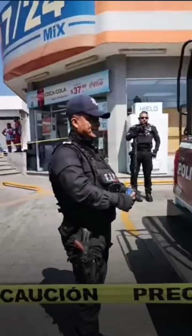 Muere hombre afuera de una tienda de conveniencia en Huatusco