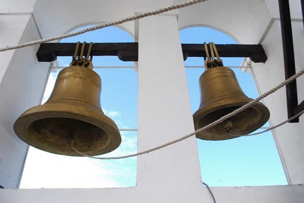 Suenan campanas de la Catedral en memoria de desaparecidos en Veracruz