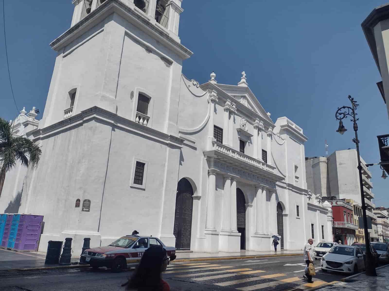 Suenan campanas de la Catedral en memoria de desaparecidos en Veracruz