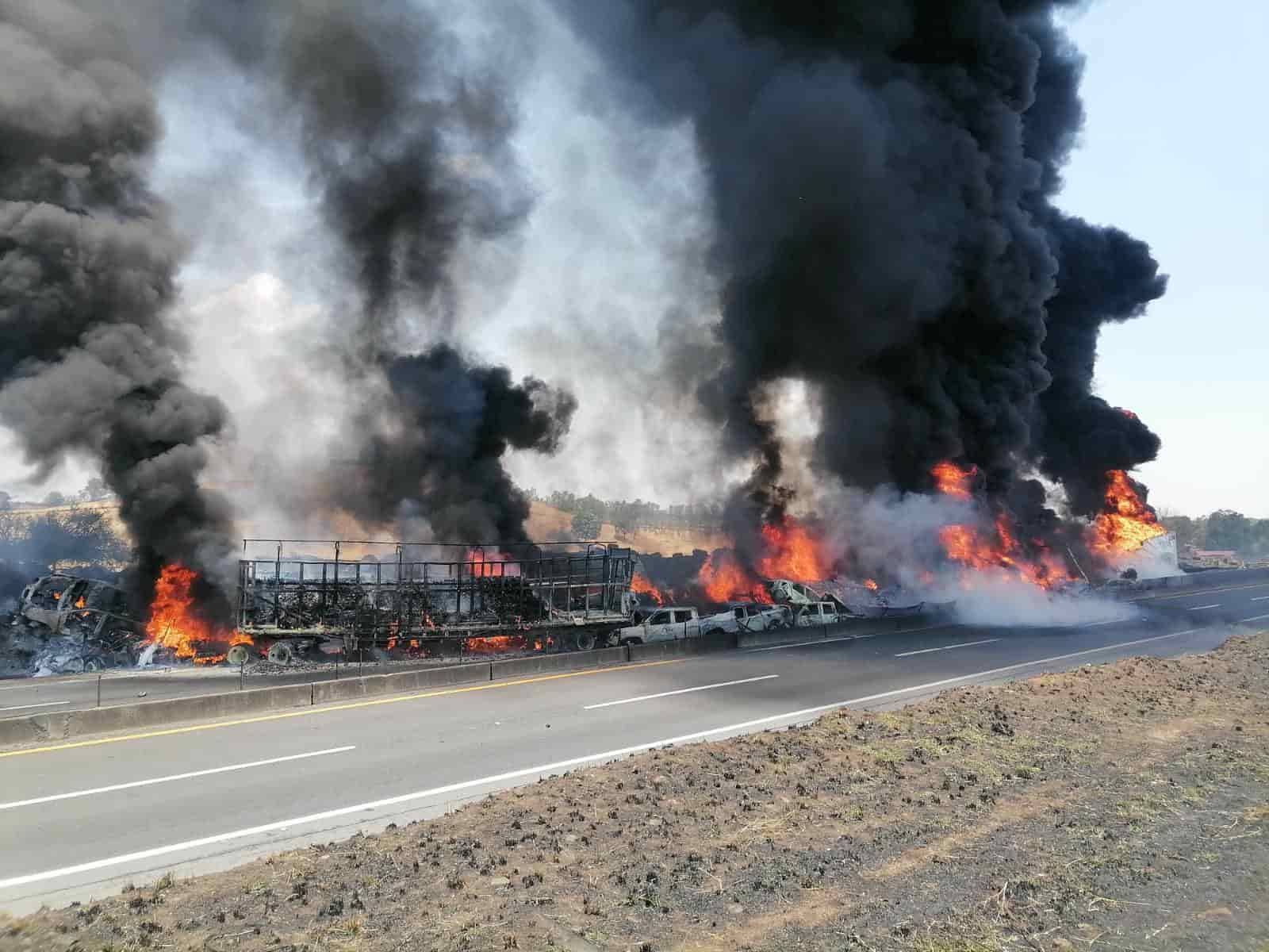 Fatal accidente en carretera de Jalisco deja al menos 5 muertos