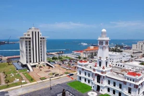En Veracruz, se apuntalan proyectos para impulsar el turismo: Torruco