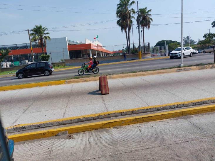 Caos vial en Boca del Río por cierre de puente en La Boticaria