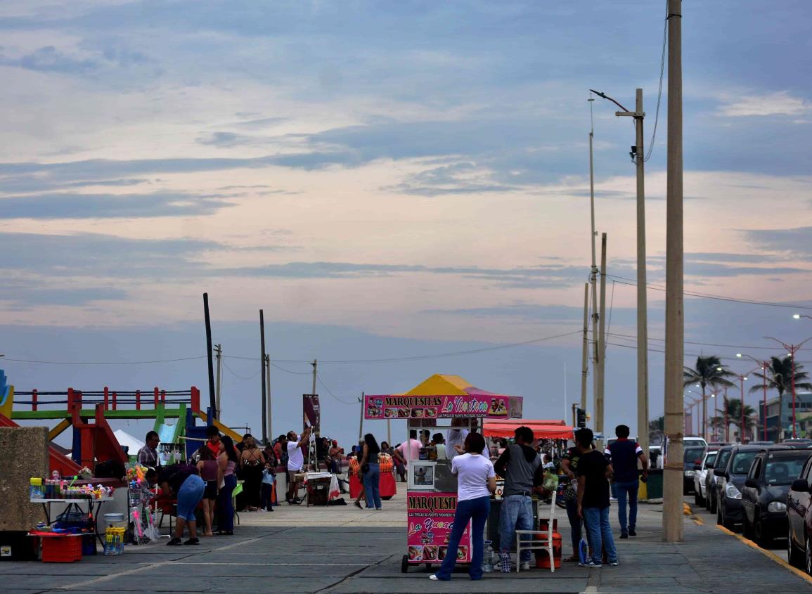 Refrescante lluvia en Coatzacoalcos ¿persistirá el calor este domingo?