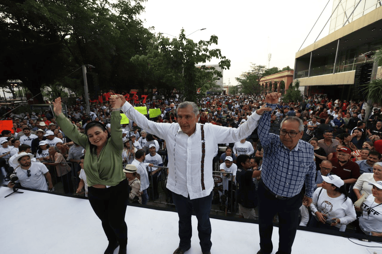 Adán Augusto se deslinda por propaganda; presentará denuncia ante el INE