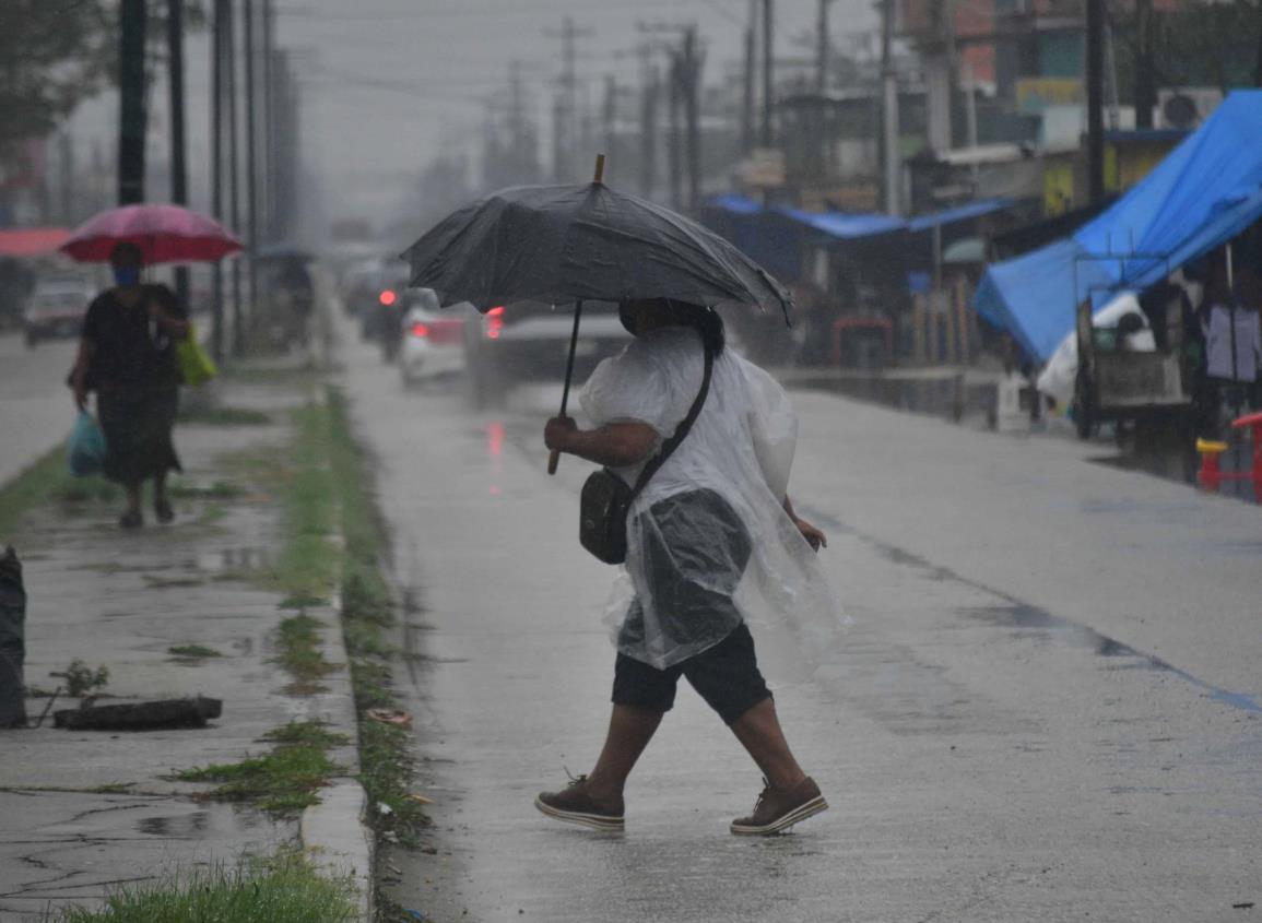 ¿Se esperan más tormentas en Coatzacoalcos?; aguacero dejó leves encharcamientos