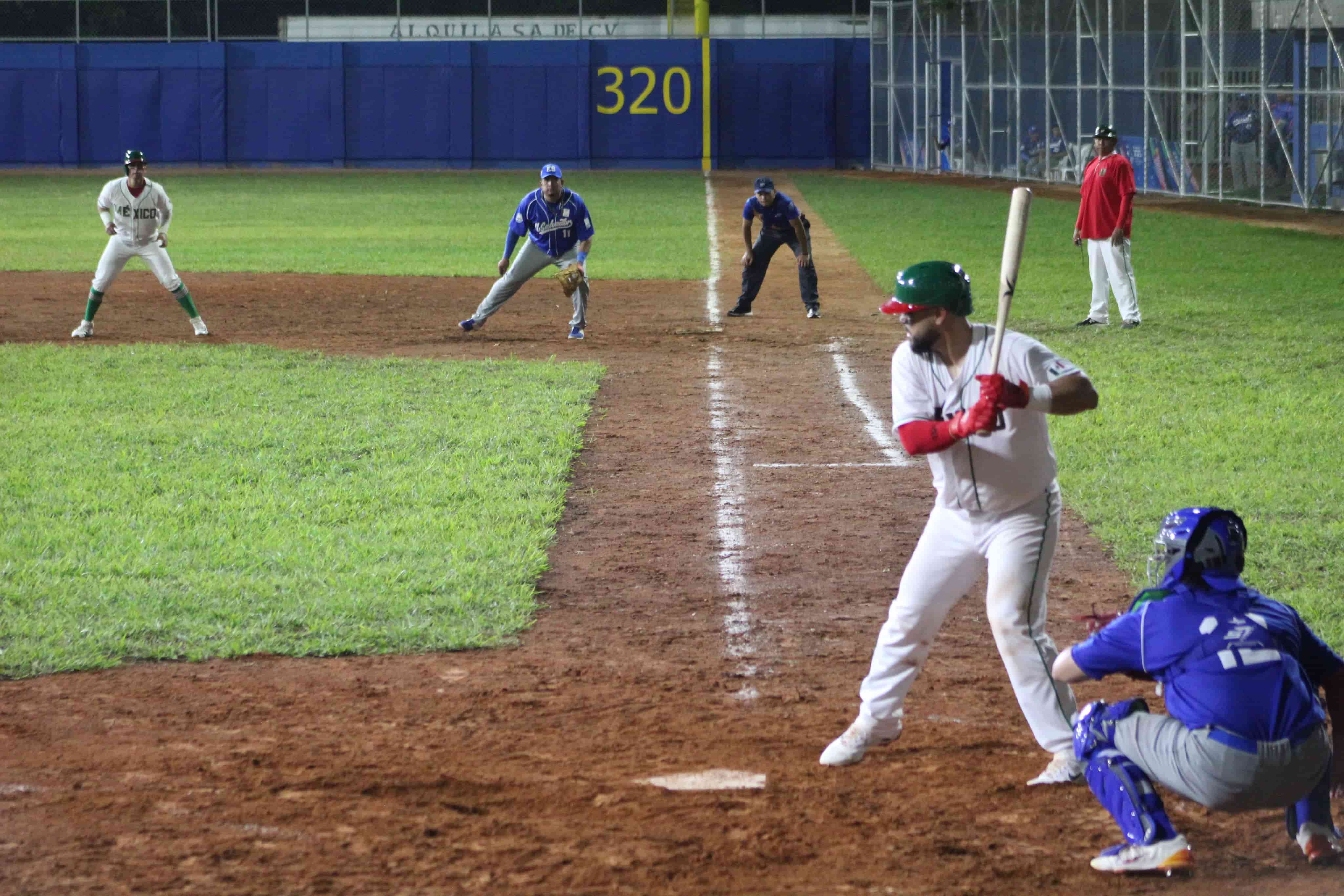 México Beisbol vence a El Salvador con joya de Faustino Carrera