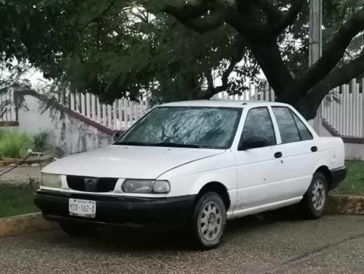 Roban Tsuru del estacionamiento del Complejo petroquímico Cosoleacaque