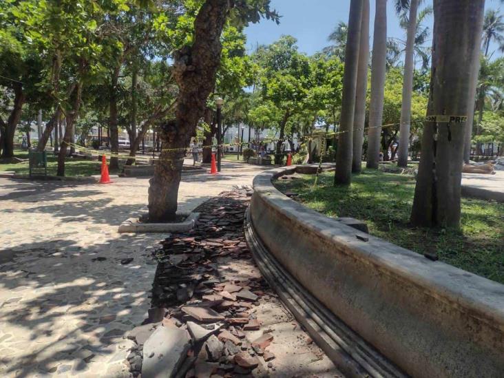 Quitan quiosco del Parque Zamora de Veracruz; avanza remodelación