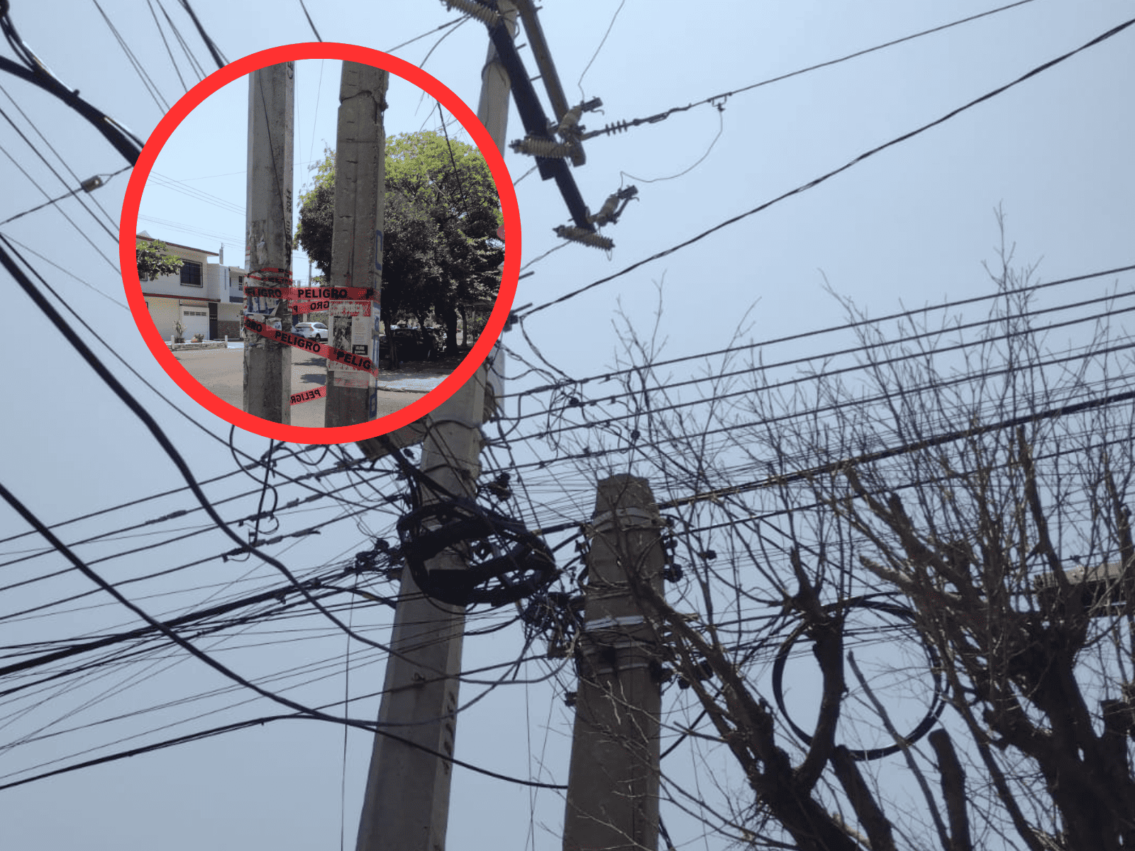 Poste de luz a punto de colapsar pone en peligro a colonia en Veracruz