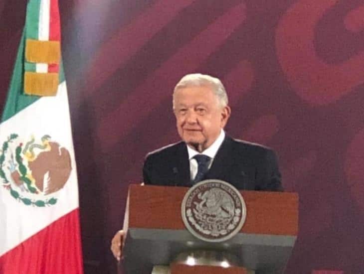 A los que hacen periodismo objetivo, tradicional, debemos honrar siempre: AMLO